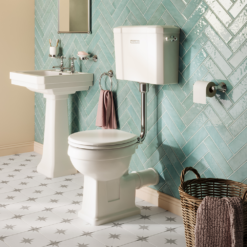 Trafalgar Low Level Toilet With Soft Close Seat - Traditional Ceramic WC -Victorian Plumbing Shop tllt1 ln1