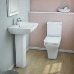 Venice Modern Toilet + Soft Close Seat -Victorian Plumbing Shop venicemoderntoiletwithsoftcloseseatndetail1